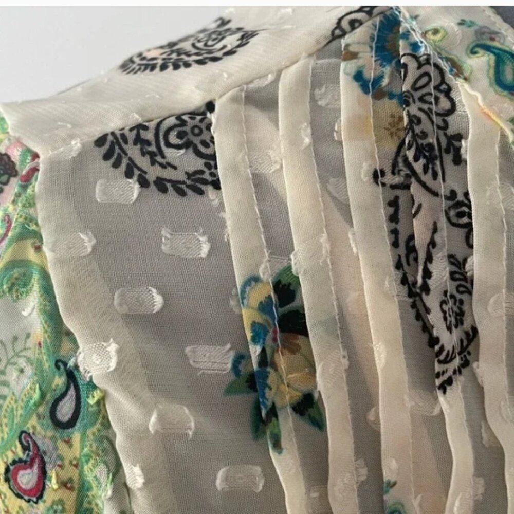 Lightweight Floral Button-Down Tunic Shirt - Yellow Green - Picture 11 of 12